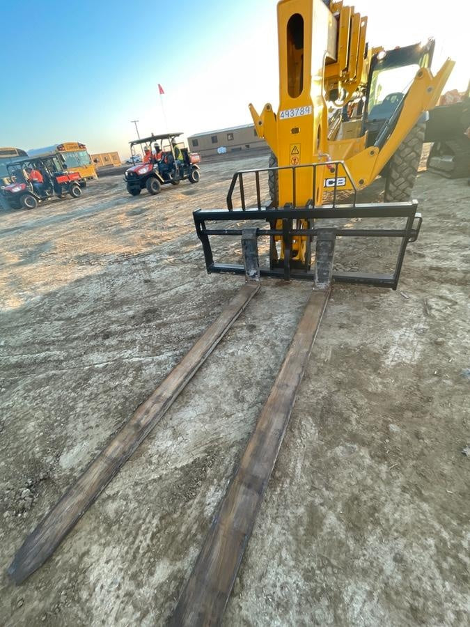 2025 JCB 512-56