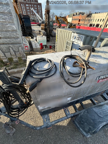 2018 Lincoln Electric Vantage 322 Lincoln Vantage 322 Welder Ready Pak 3 - Vantage 322, Trailer, Fender and light kit, Cable rack