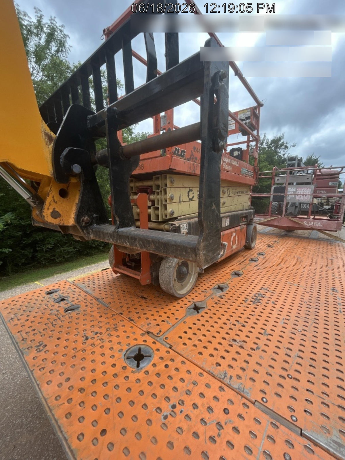 2022 JLG ES2632