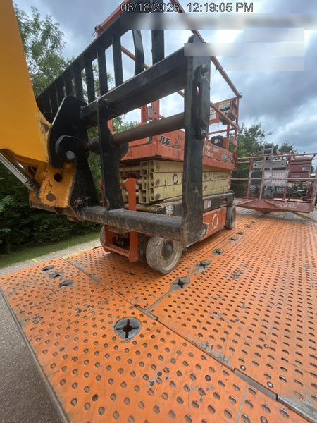 2022 JLG ES2632