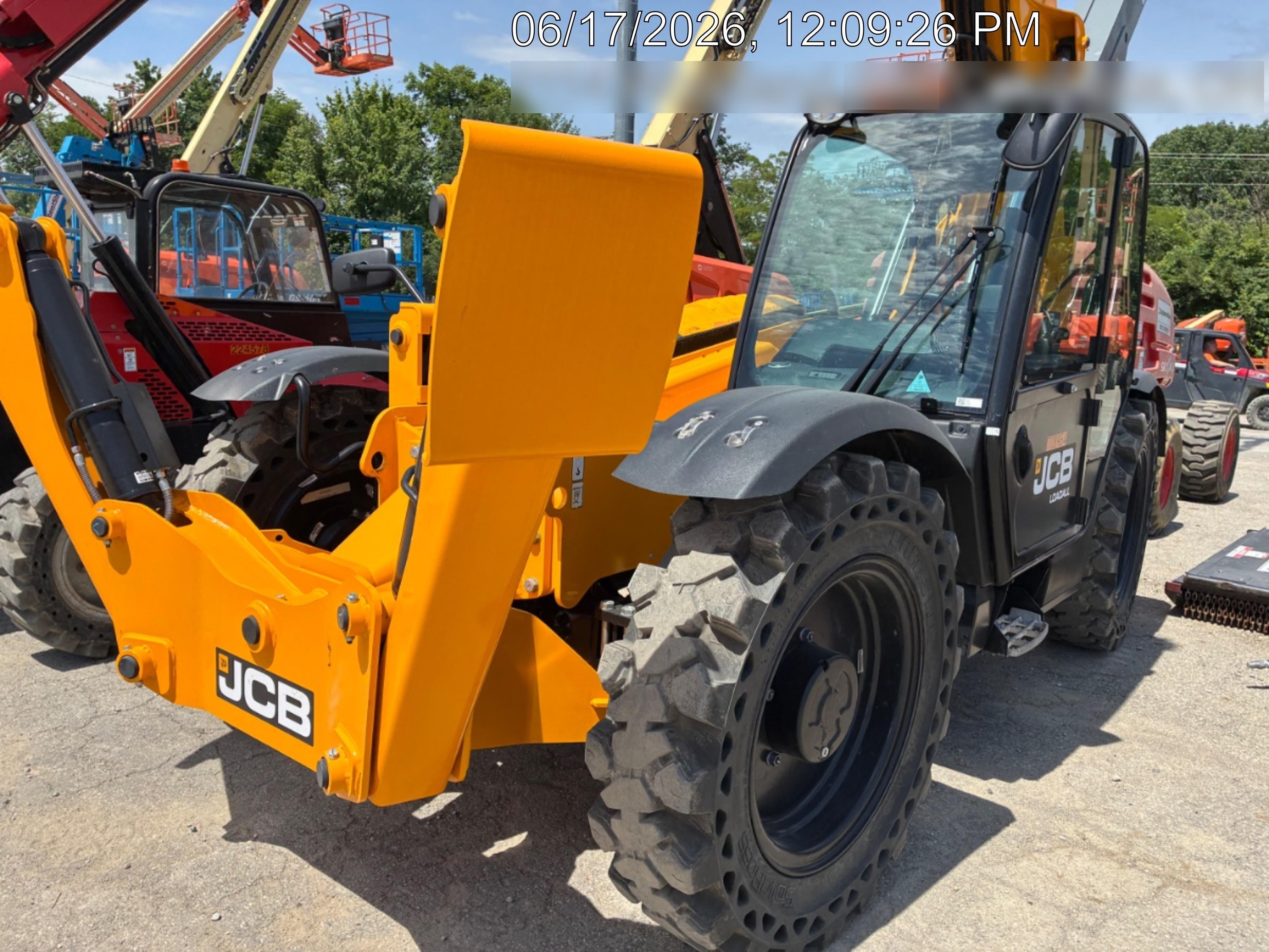 2026 JCB 512-56