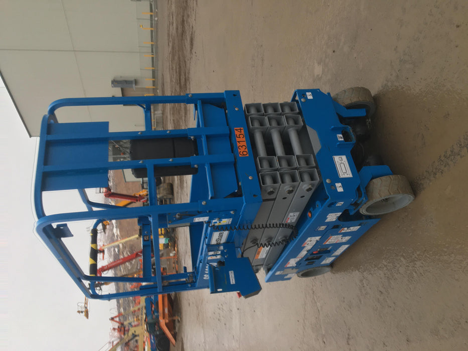 2020 Genie GS-1930 Solid Non Marking Tires, Beacon, Folding rails with half height swing gate