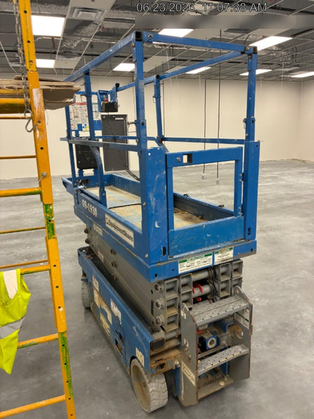 2020 Genie GS-1930 Solid Non Marking Tires, Beacon, Folding rails with half height swing gate, 800W Inverter