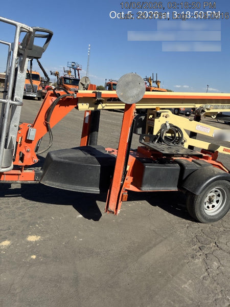 2022 JLG T350