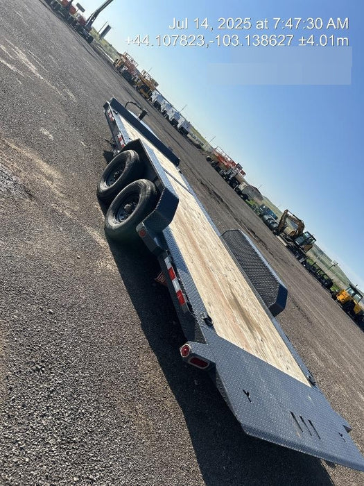 2024 IRONBULL 22' Tiltbed