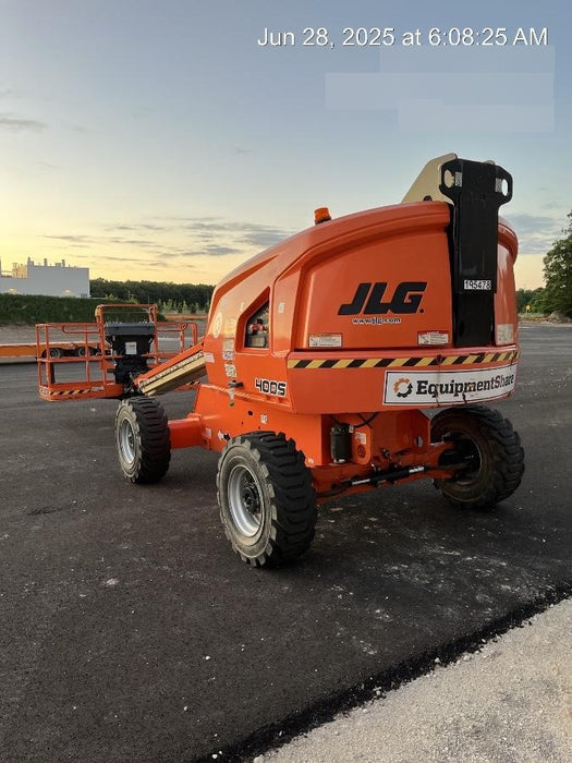 2021 JLG 400S
