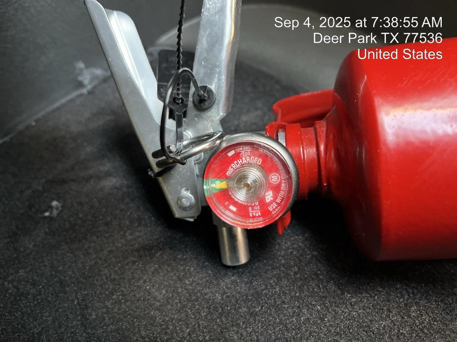 2025 CHEVROLET Express Van - Rental