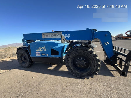 2018 Genie GTH-844 Genie GTH-844 w/ROPS, Work Lights, Solid Tires, RH Cab Mesh, Beacon, 60" Carriage and Forks