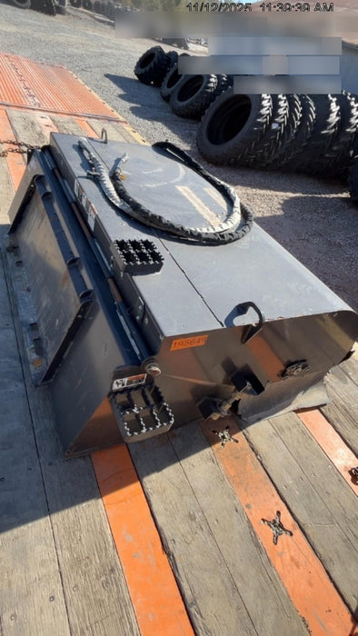 2021 PALADIN Sweepster SB72