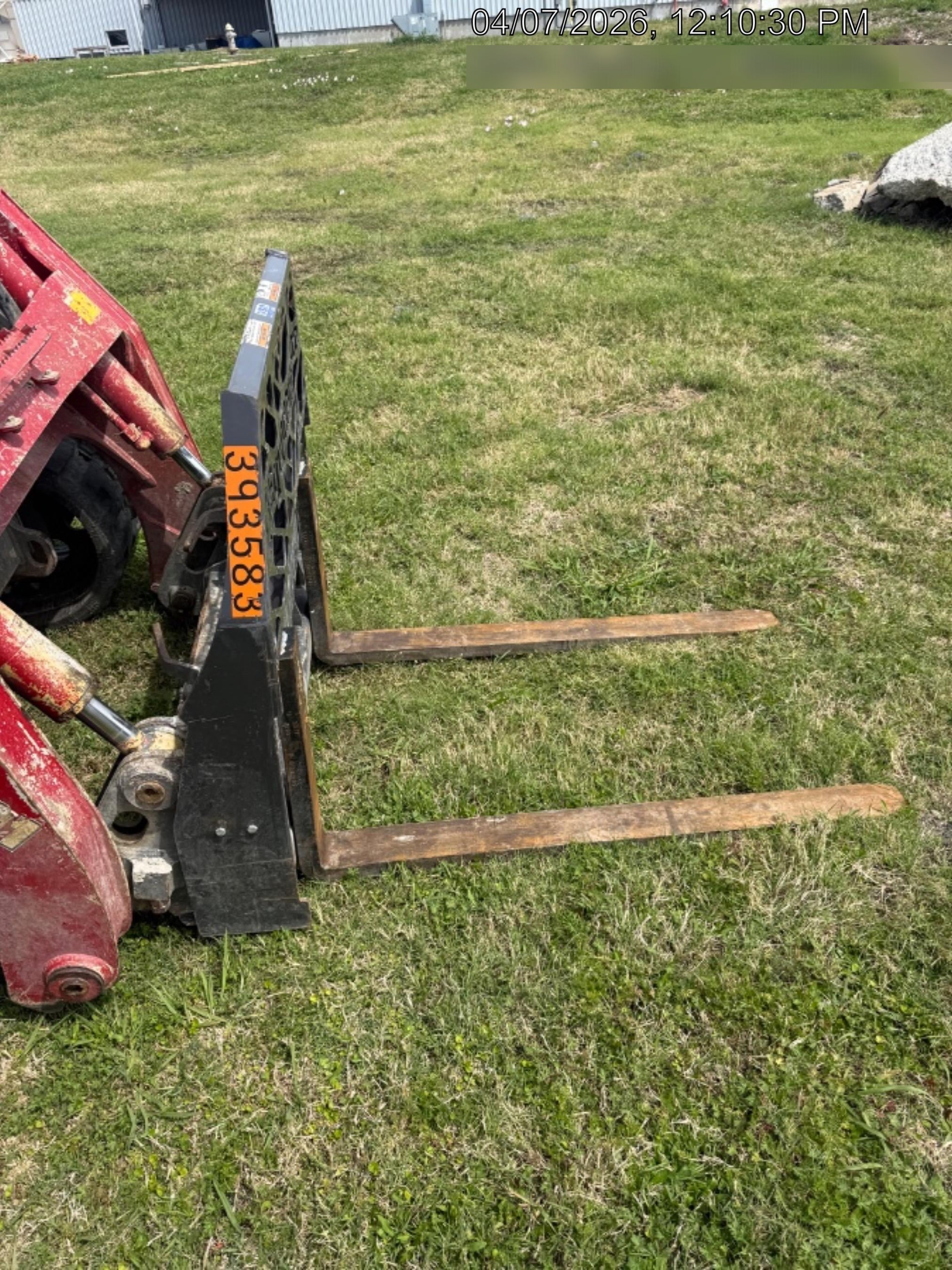 2024 PALADIN 48" Pallet Forks - Paladin