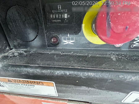 2022 JLG ES1330L