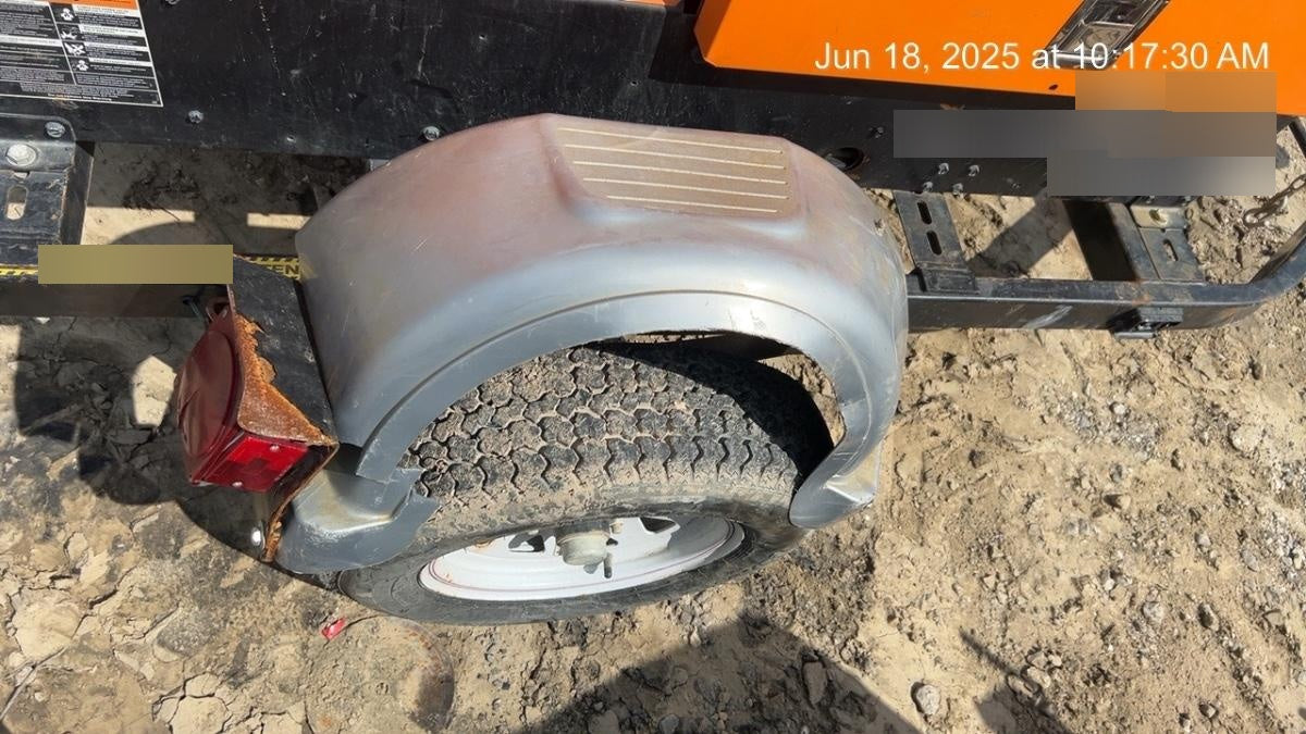 2022 Lincoln Electric LE400 Kubota V1505, Trlr, Cable Rack, Light Kit, ES Decals, T3