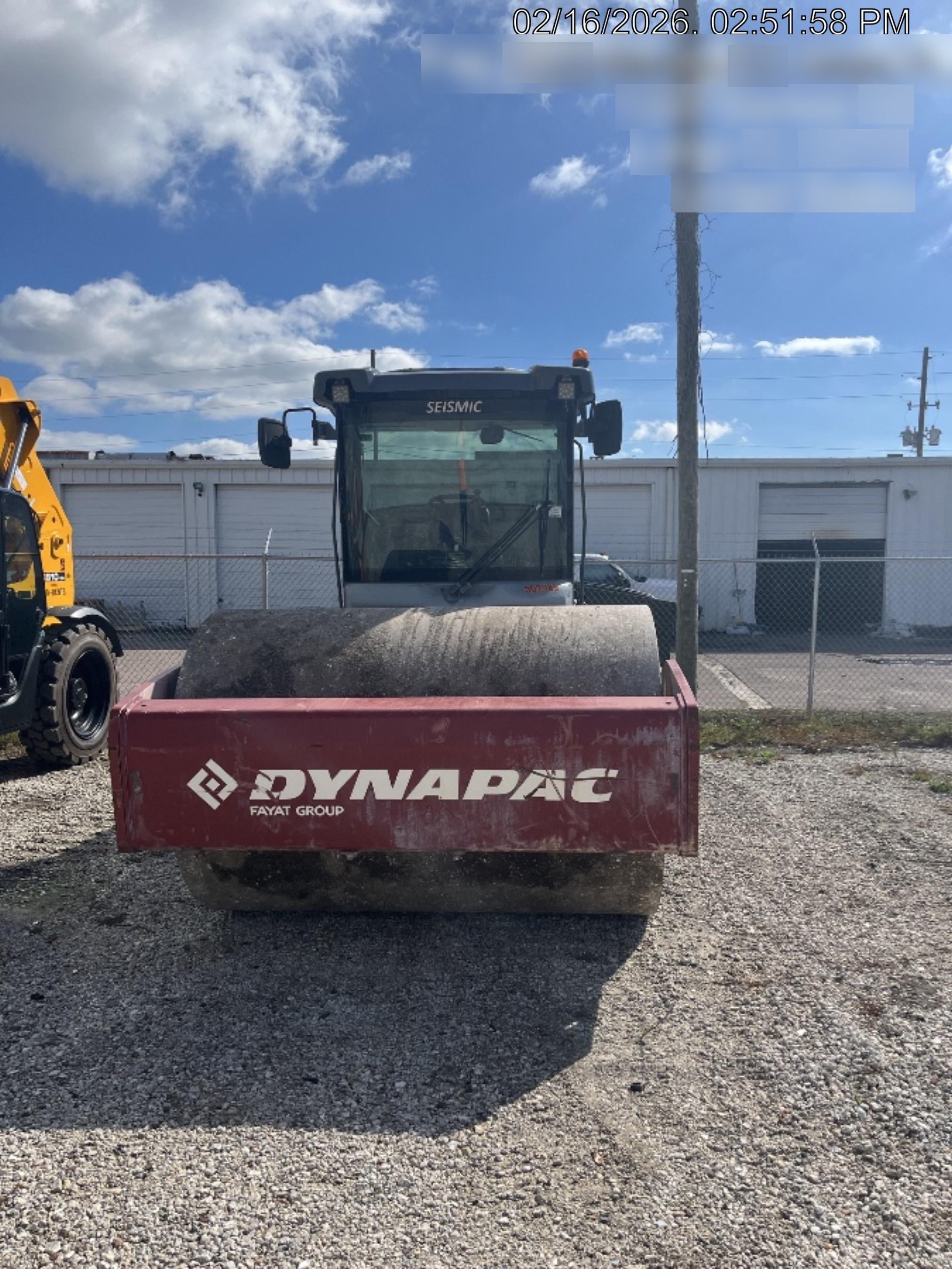 2023 DYNAPAC CA2500D