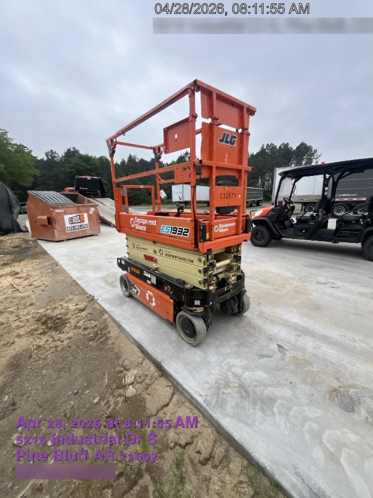 2022 JLG ES1932