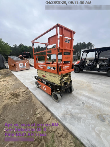 2022 JLG ES1932