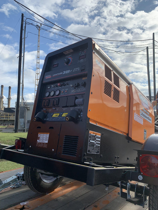 2021 Lincoln Electric Vantage 322 Vantage 322 Ready Pak 3 w/ Decals, ORANGE (includes trailer, cable rack, fender light kit) NO Telematics