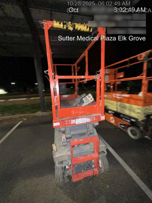 2020 Skyjack SJIII-3219 Solid NM Tires, Half height spring hinged entry gate, Dual Beacons, 800W Inverter