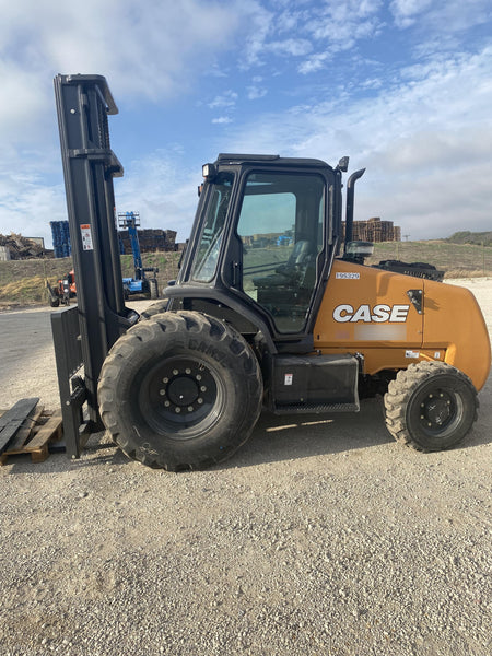 2021 CASE 588H