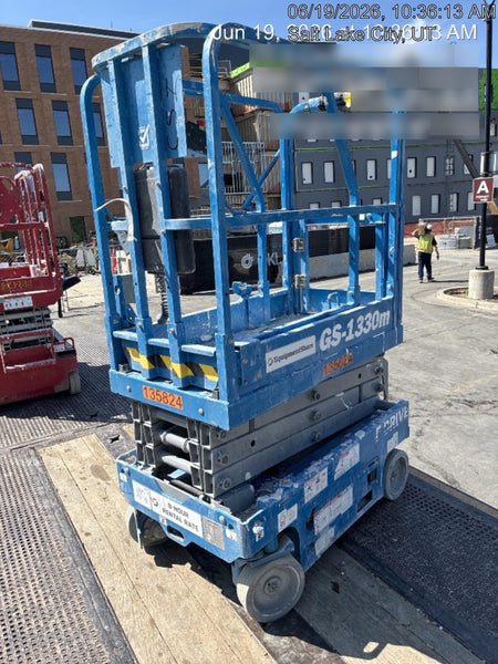 2021 GENIE GS-1330m