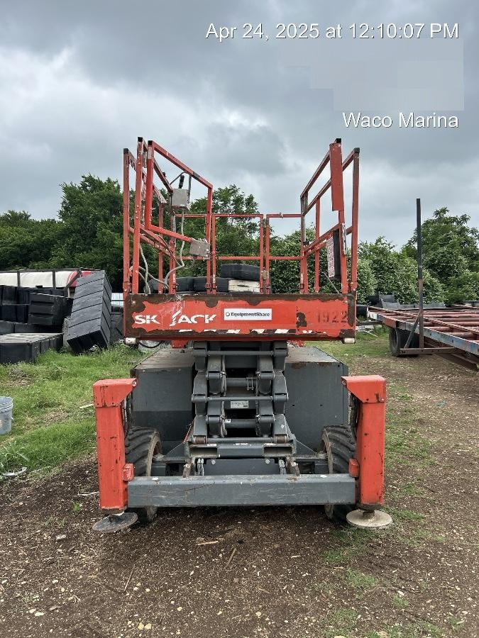 2016 SKYJACK SJ6832 RT