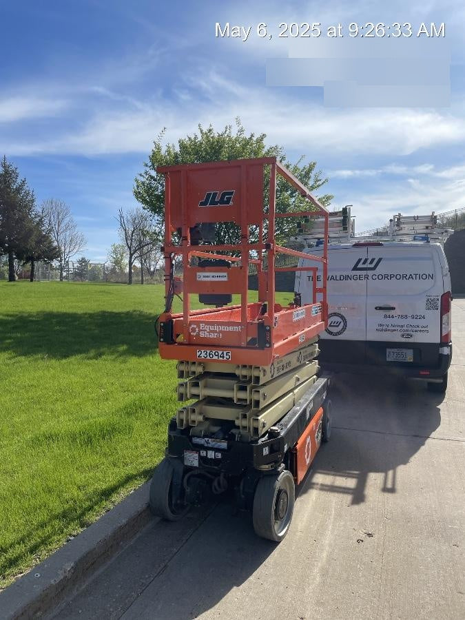 2022 JLG ES2632