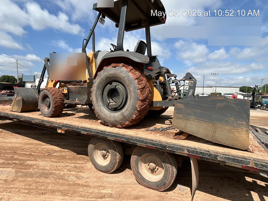 2019 Case 570N EP Canopy, 4WD, GP Front Bucket, Dual Tilt Cylinder, 84" Box Blade w/ Scarifier, Wheel Weights, Beacon