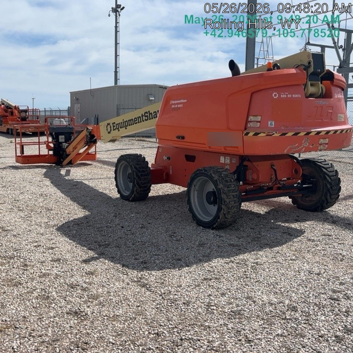 2022 JLG 660SJ