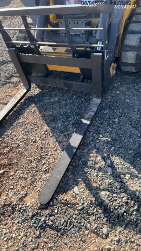 2026 ARROW MATERIAL HANDLING 72" Pallet Forks - Arrow