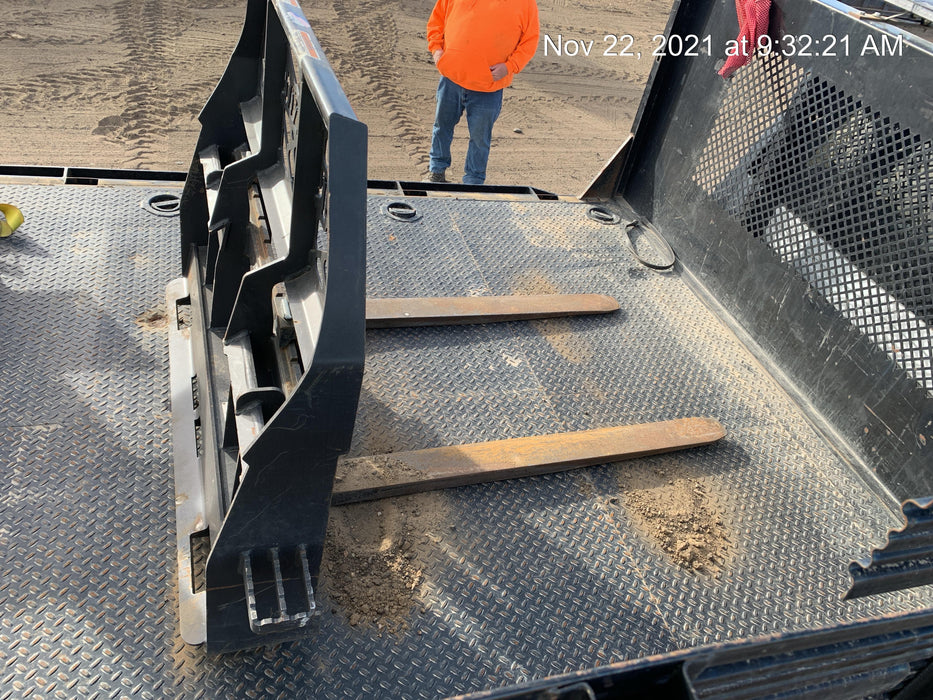 2019 PALADIN 48" Pallet Forks - Paladin