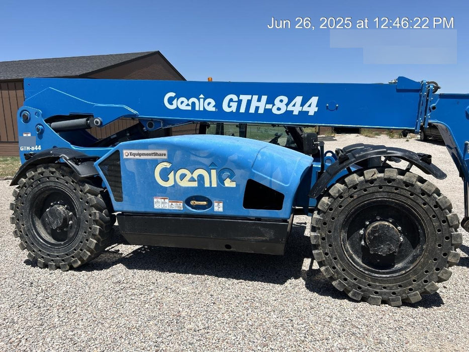 2018 Genie GTH-844 Genie GTH-844 w/Enclosed Cab w/HVAC, Work Lights, Solid Tires, Beacon, 60" Carriage and Forks