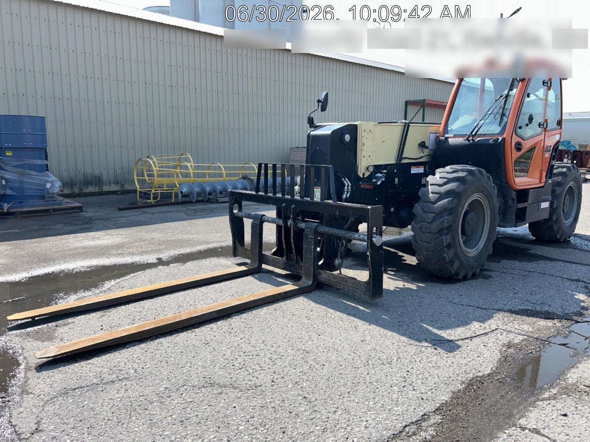 2021 JLG 1732
