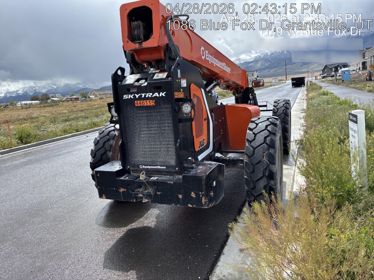 2024 SKYTRAK 8042