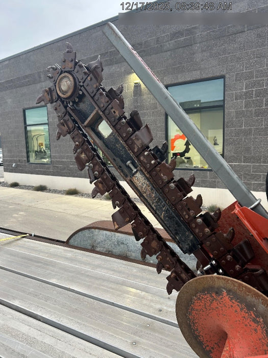 2020 DITCH WITCH C24XA
