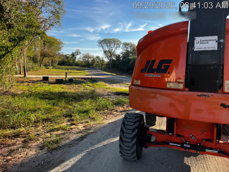 2019 JLG 460SJ