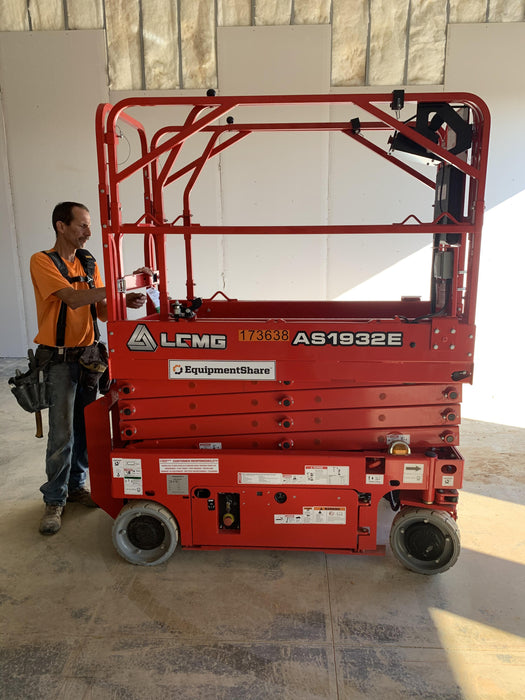 2021 Lgmg AS1932E Electric Drive, Solid Non Marking Tires, Dual Beacons