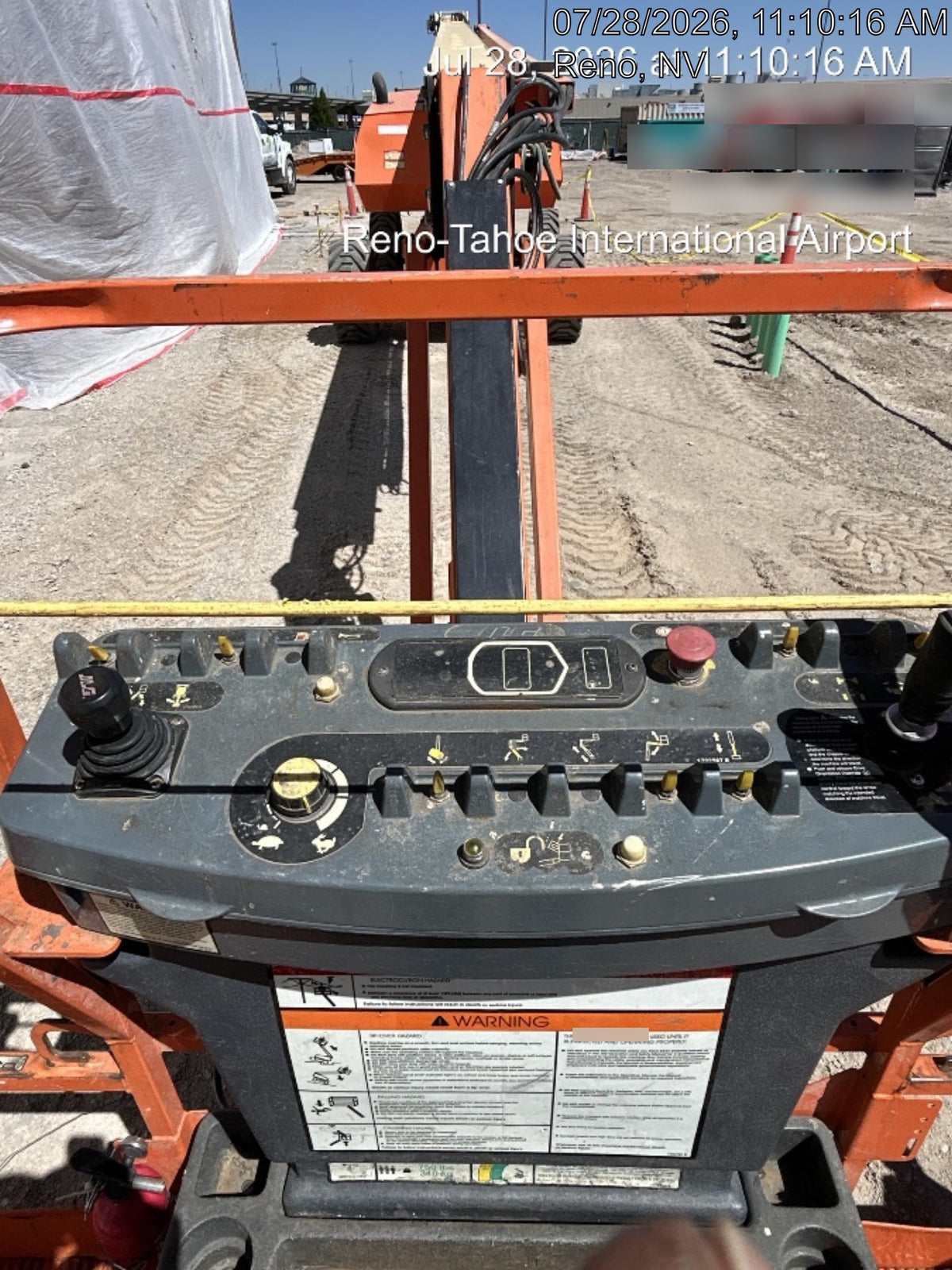 2021 JLG 860SJ
