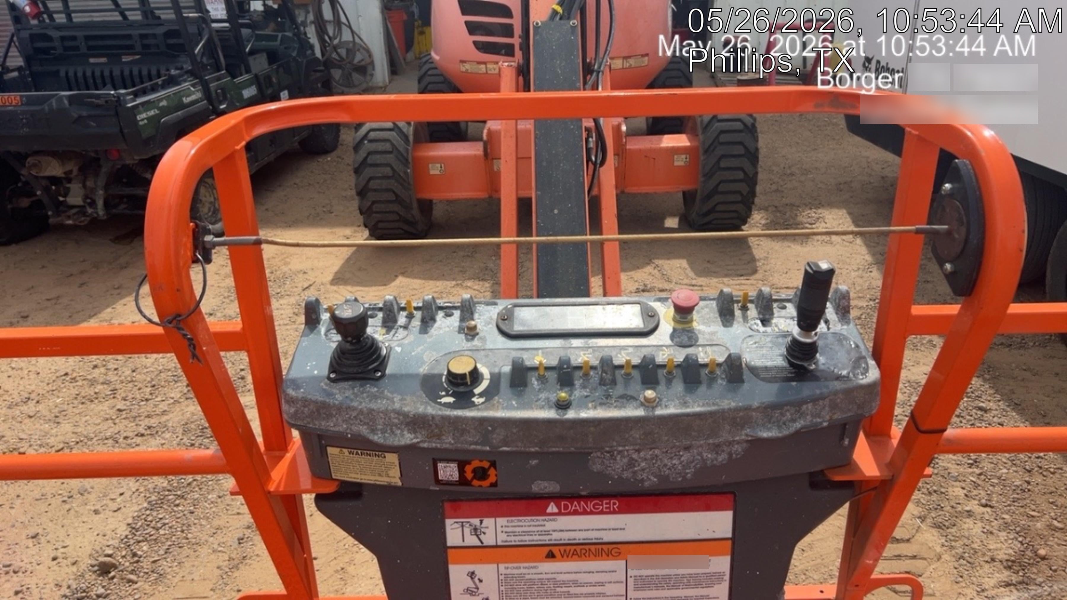 2019 JLG 600AJ