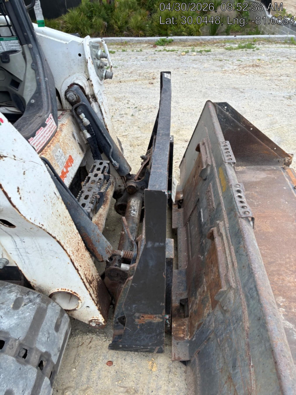 2023 ARROW MATERIAL HANDLING F5100CB