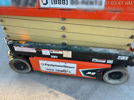 2022 JLG ES1932