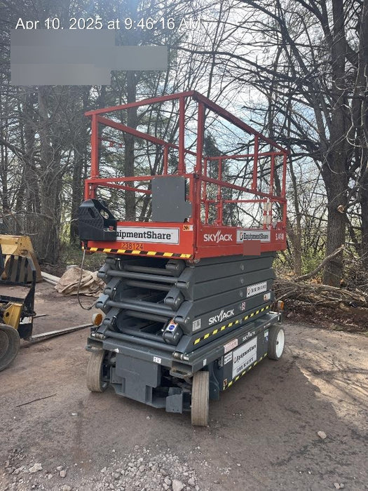 2022 SKYJACK SJ4740