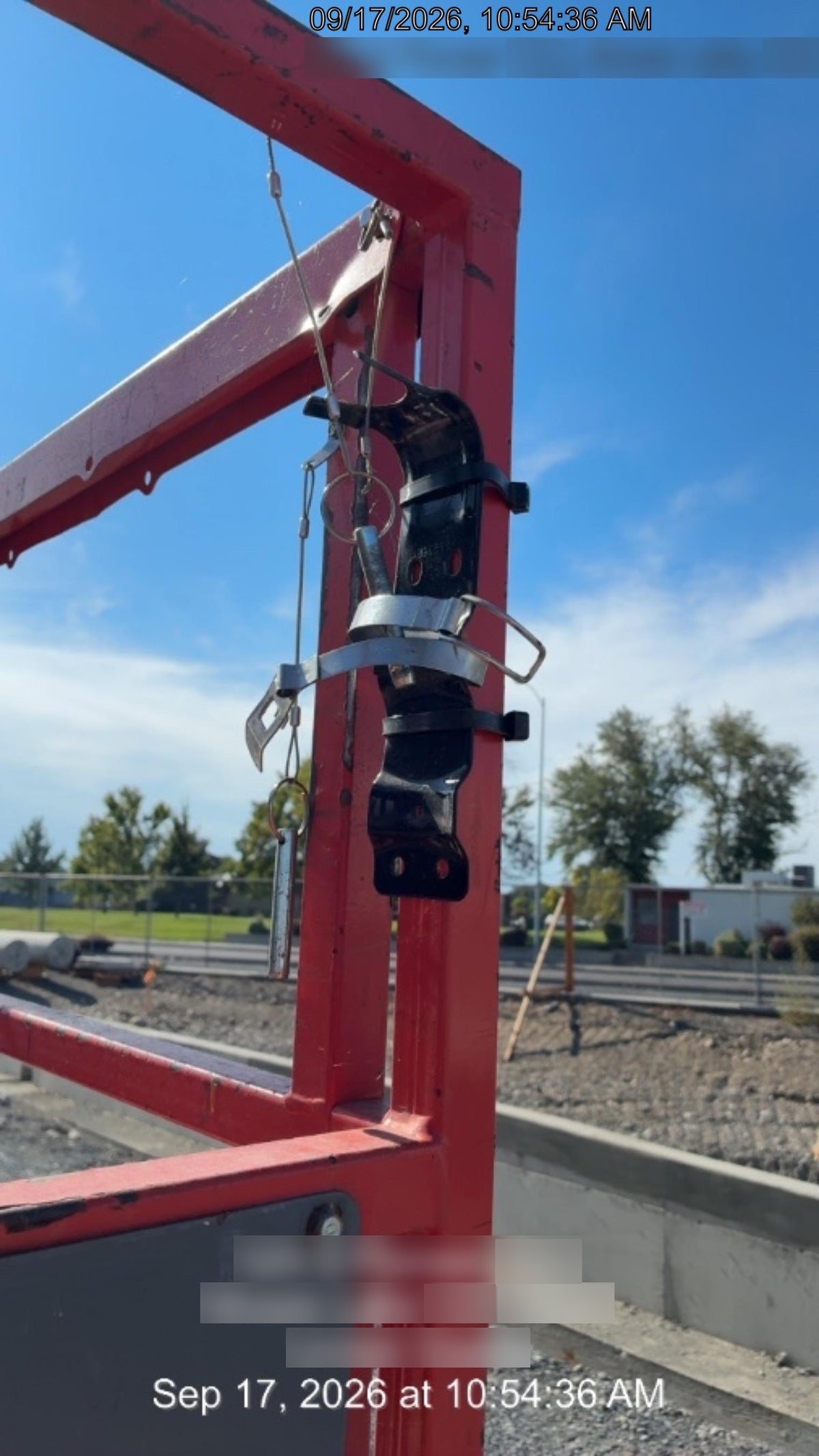 2020 Skyjack SJIII-3219 Solid NM Tires, Half height spring hinged entry gate, Dual Beacons, 800W Inverter