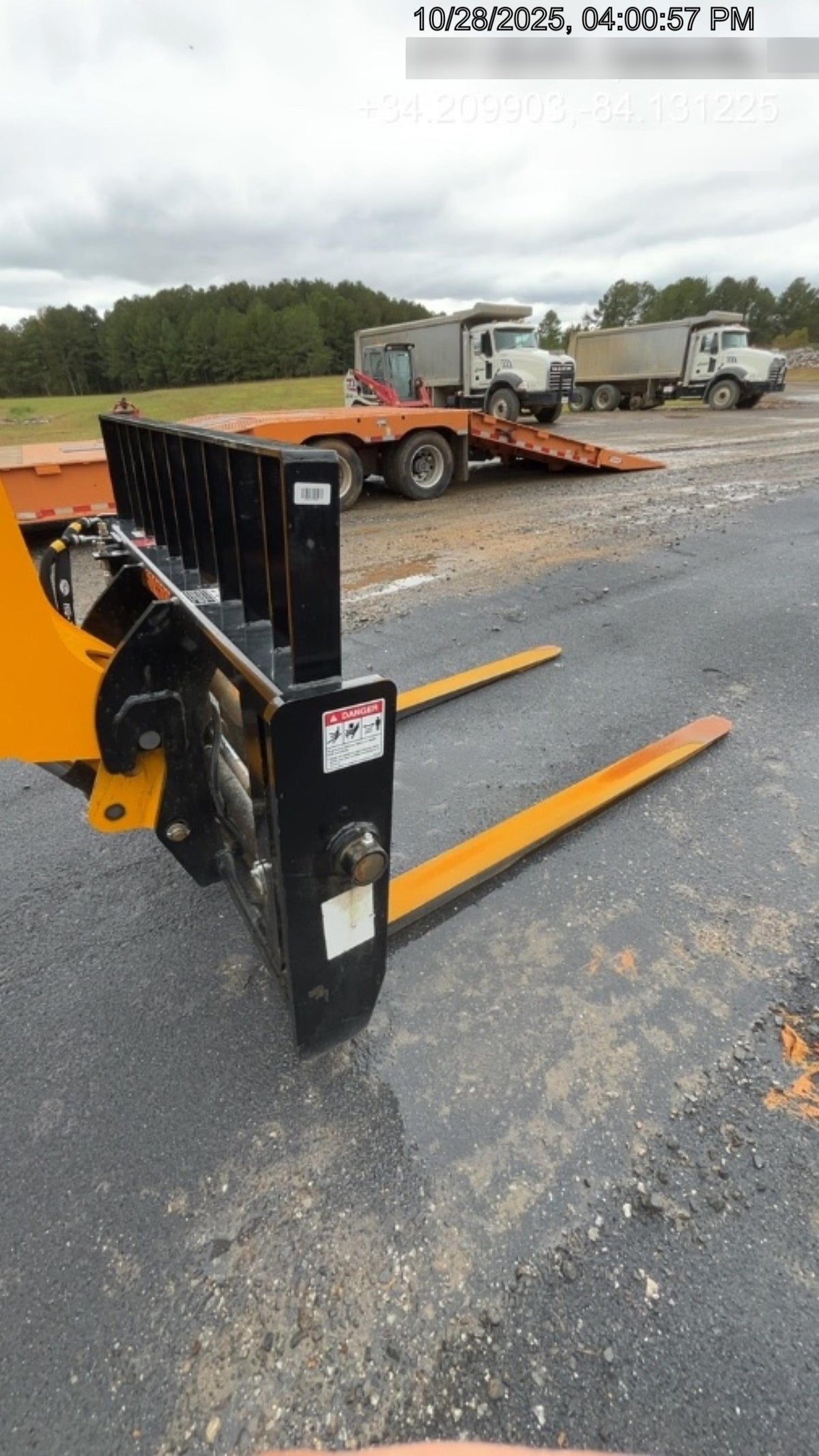 2025 JCB 400/F7360