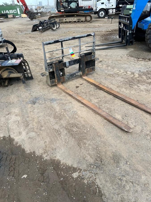 2022 PALADIN 48" Pallet Forks - Paladin