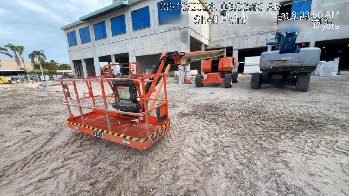 2022 JLG 860SJ
