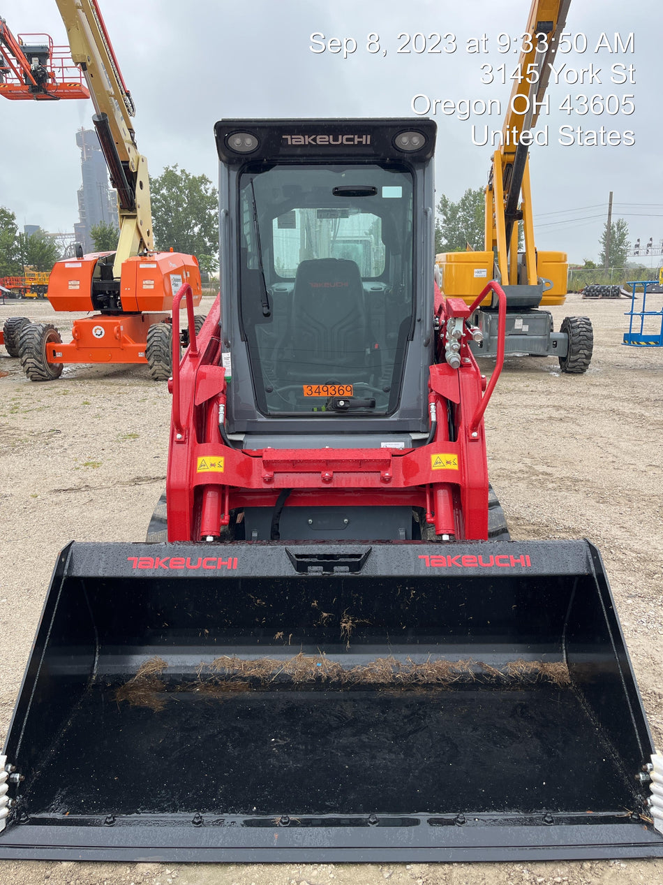 2023 TAKEUCHI TL8R2-CR