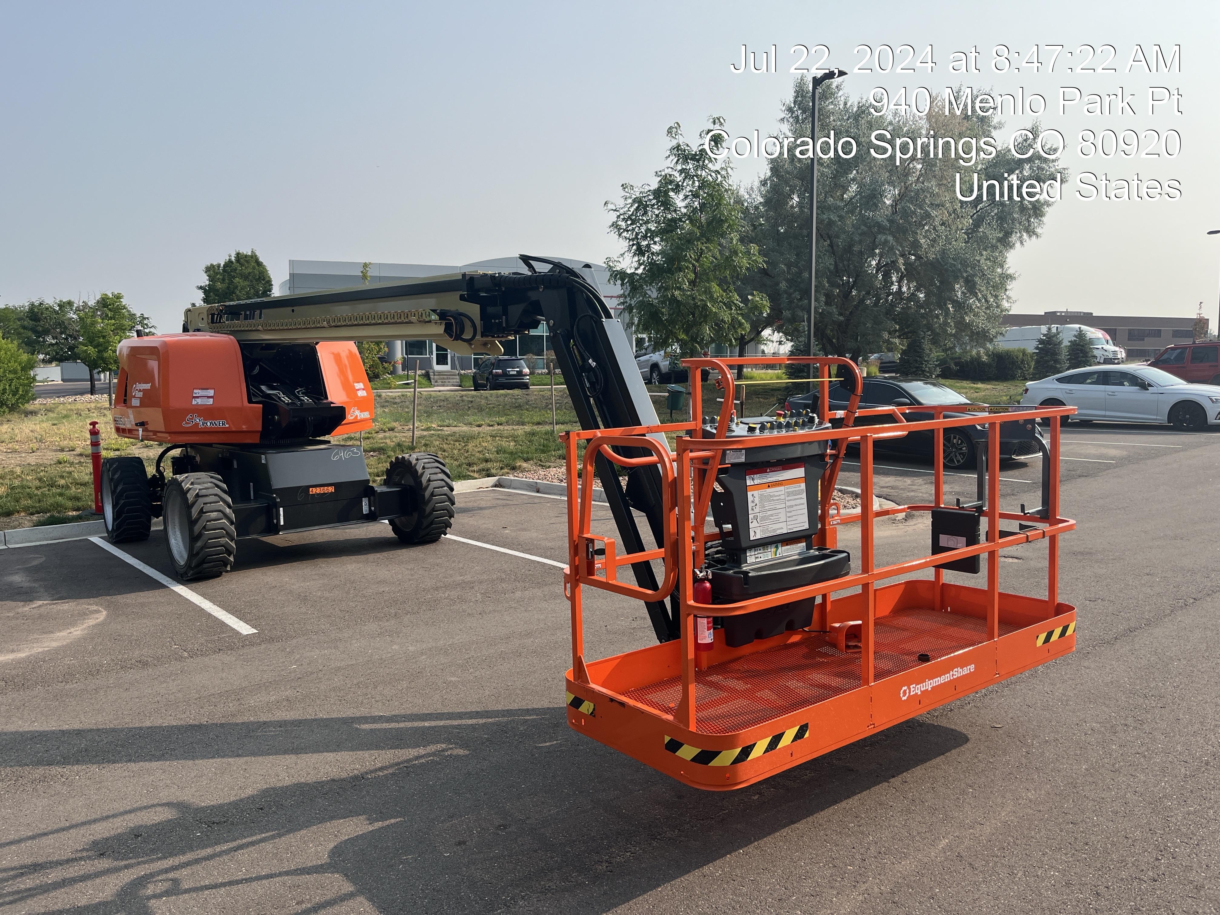 2024 JLG 660SJ