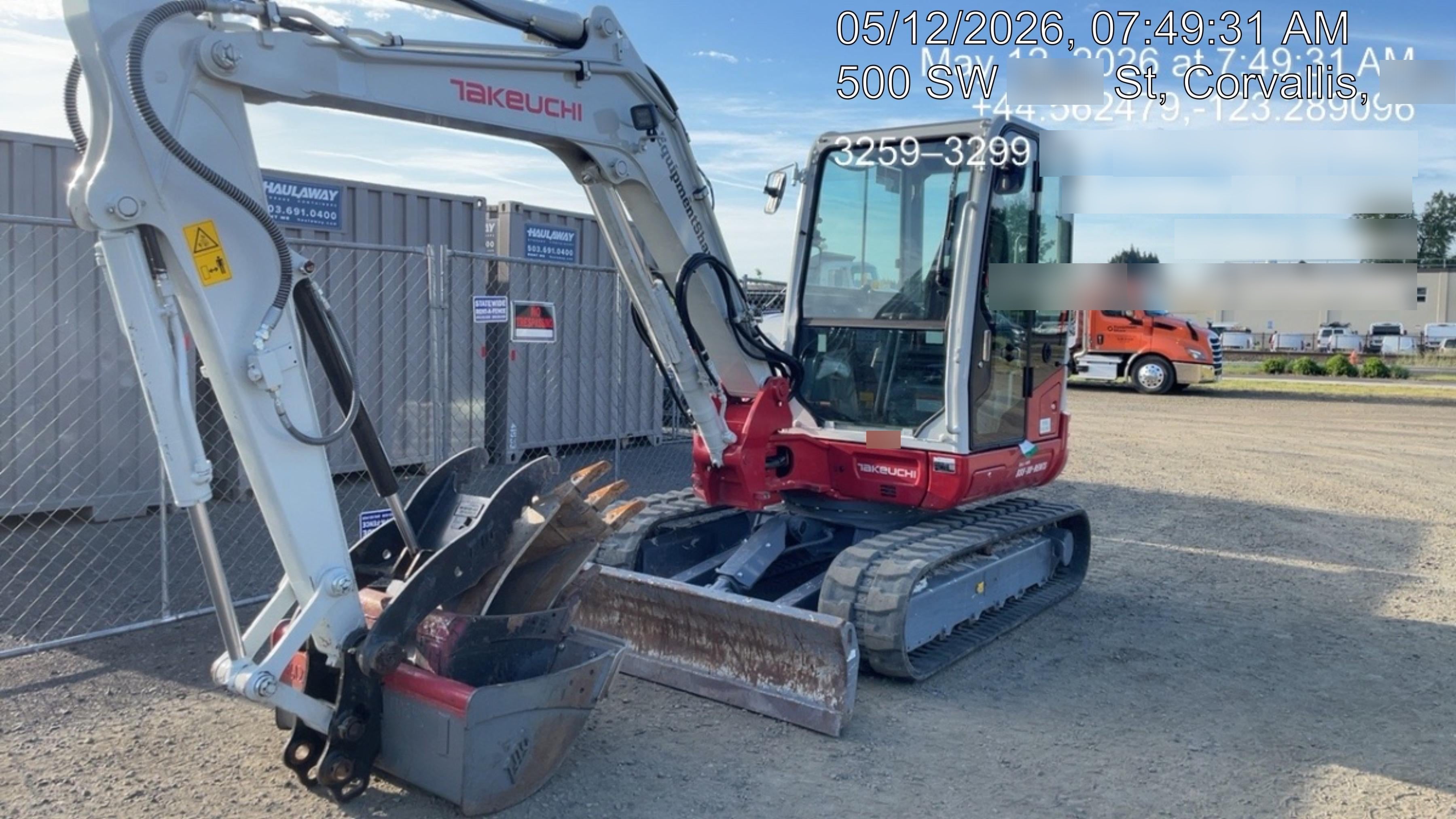 2025 TAKEUCHI TB250-2CR