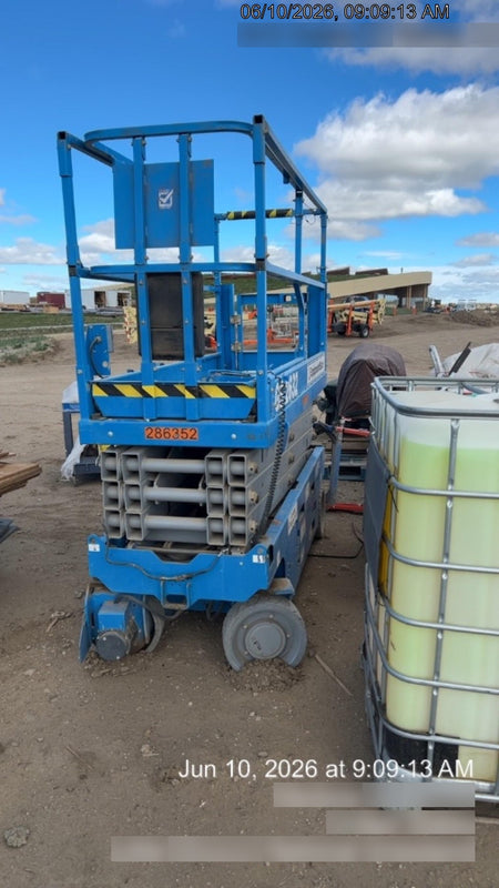 2022 GENIE GS-2632