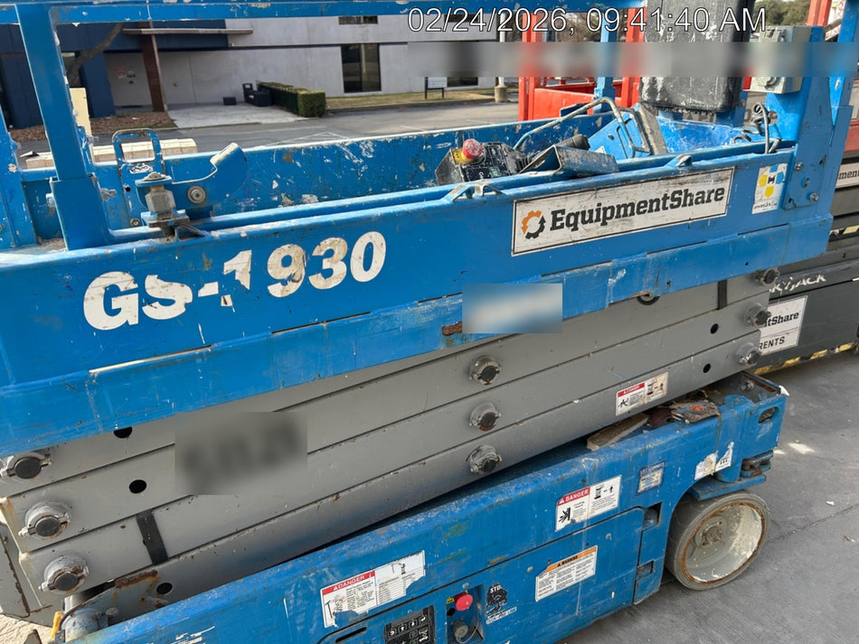 2019 Genie GS-1930 Fixed Rails with Chain Entry