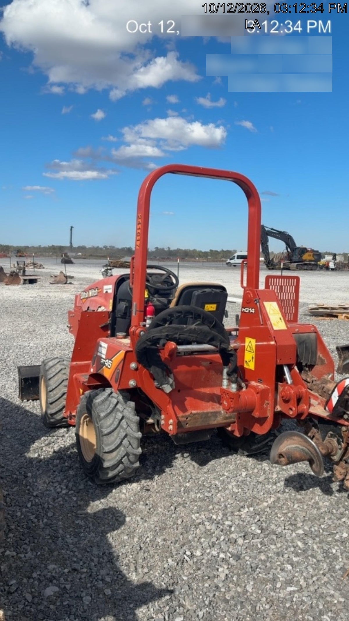 2022 DITCH WITCH RT45A